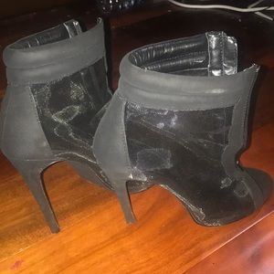 Black mesh heels